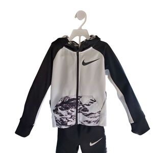 Black and White Nike Hoodie Track Suit /  Jogging Set